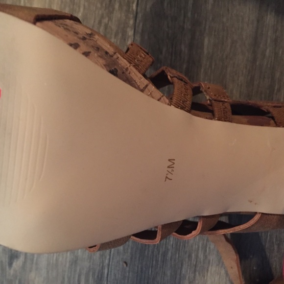 G by Guess Platform Cork Heel Sandals Size 7.5 - Picture 5 of 5